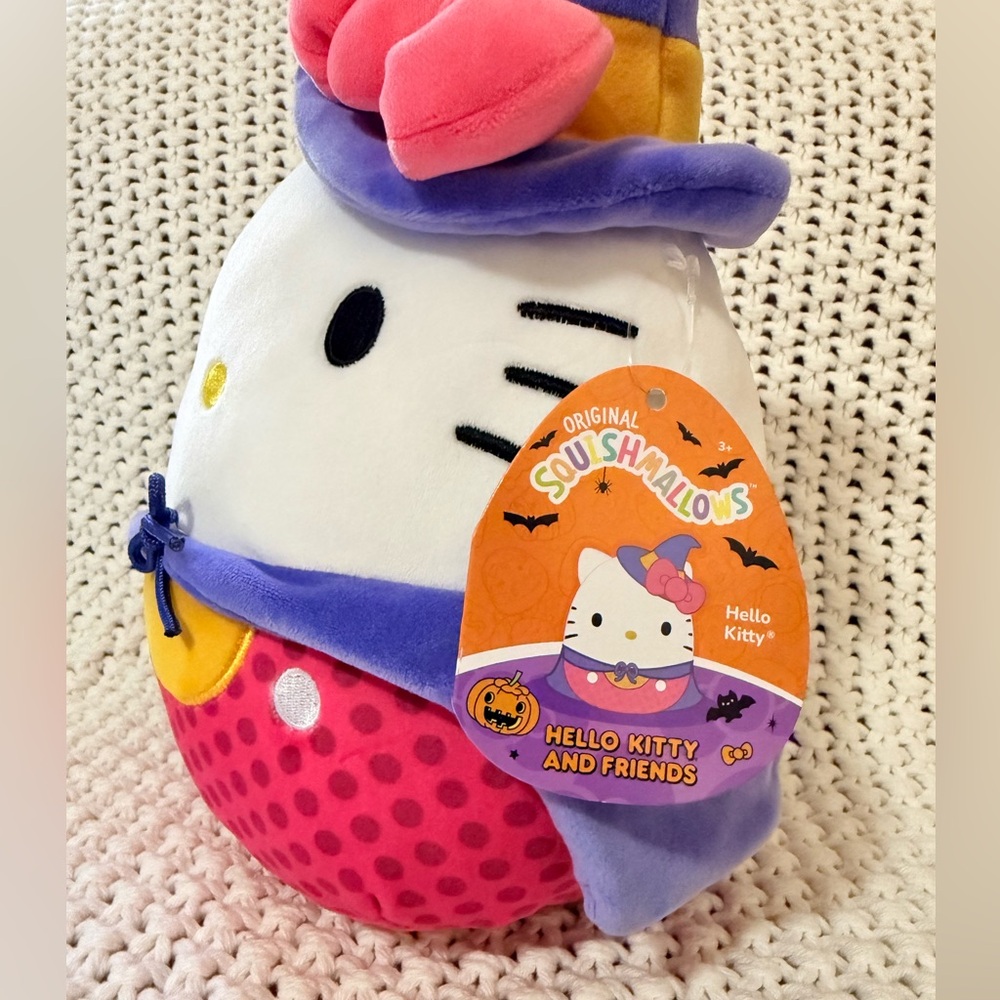 Hello Kitty - Picture 2 of 3